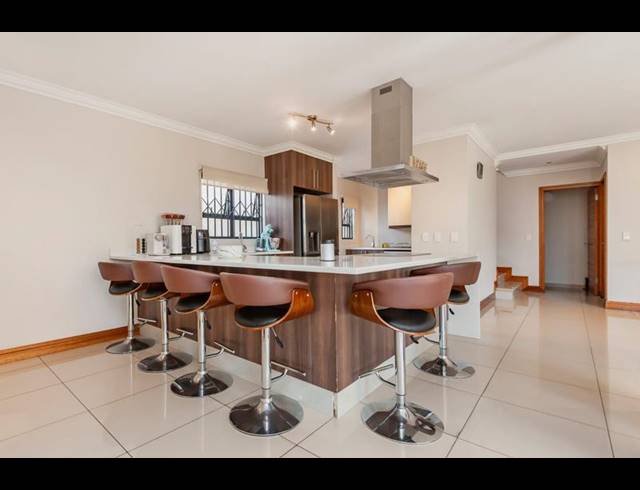 4 BEDROOM HOUSE FOR SALE IN MEYERSDAL